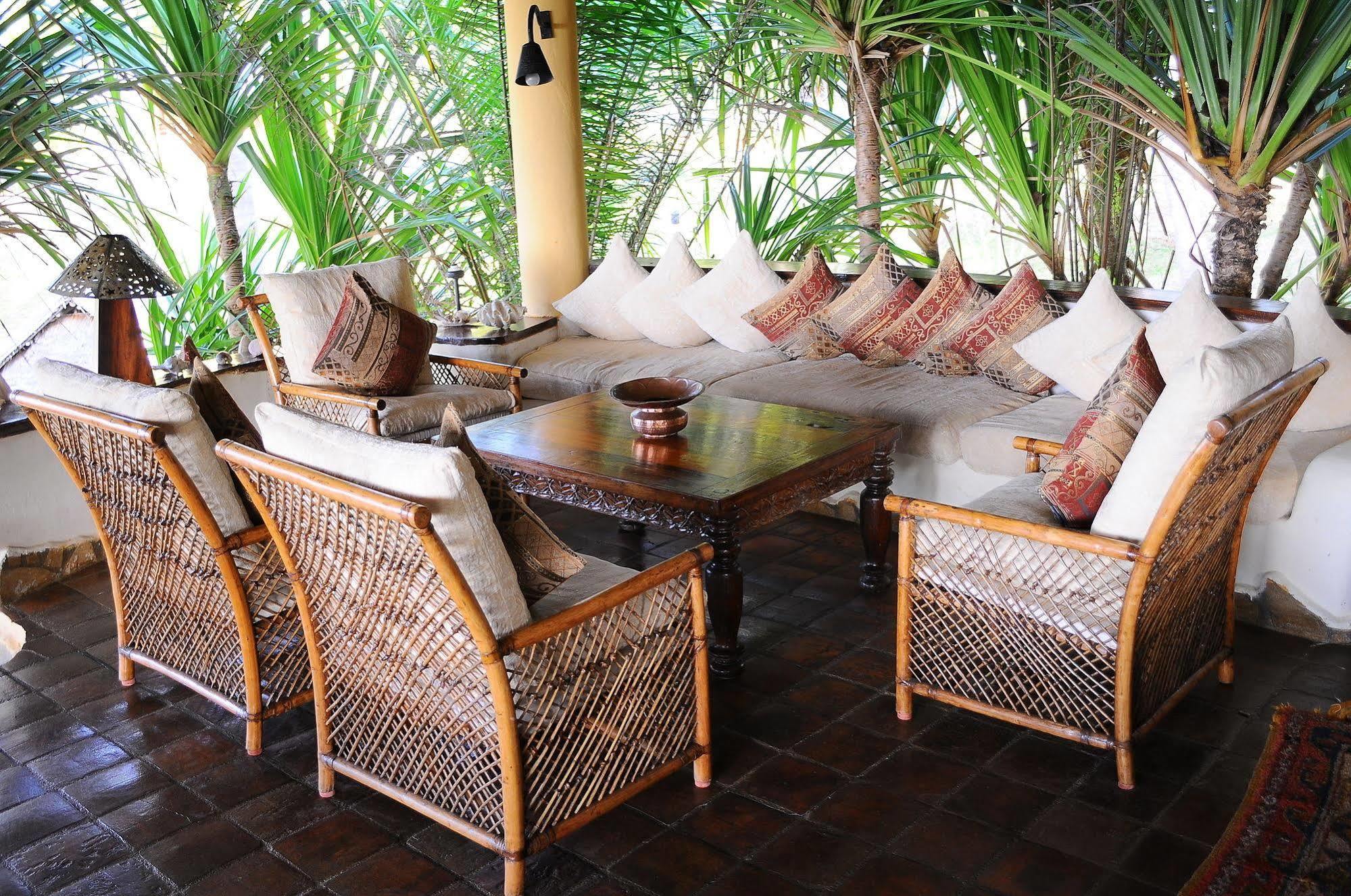 Kinasi Lodge Utende المظهر الخارجي الصورة