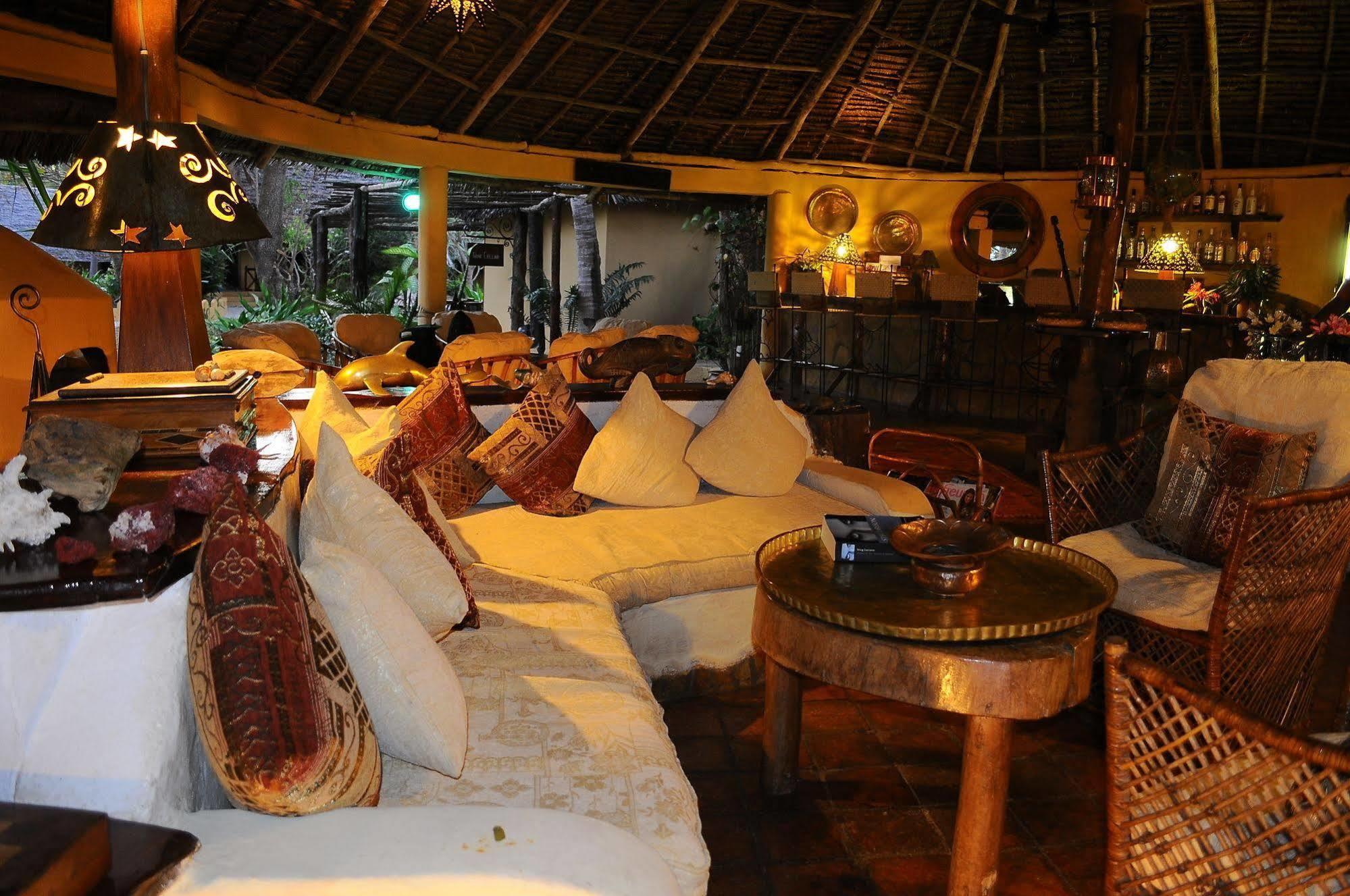 Kinasi Lodge Utende المظهر الخارجي الصورة