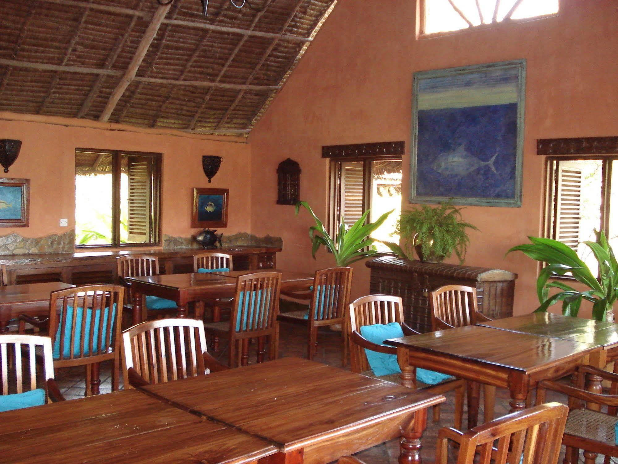 Kinasi Lodge Utende المظهر الخارجي الصورة